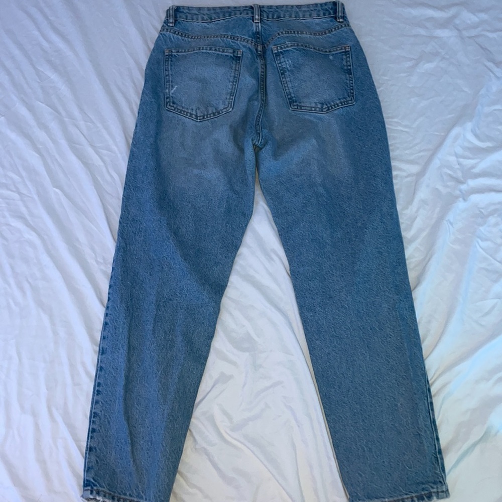 Zara Ripped Jeans - Picture 2 of 2